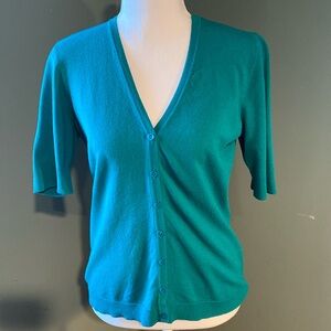 Ann Taylor button up, short sleeve cardigan. Size medium.